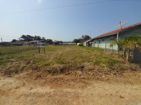 Terreno à Venda, 303 m² em Itajuba - Barra Velha