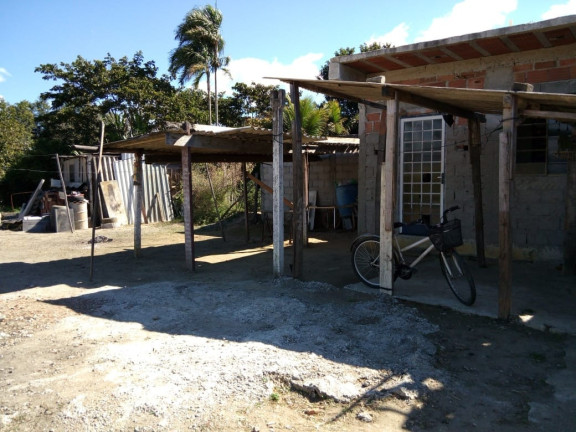 Imagem Casa com 3 Quartos à Venda,  em Laerte Assunção - Pindamonhangaba