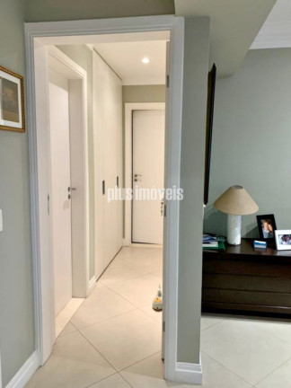 Imagem Apartamento com 3 Quartos à Venda, 129 m² em Panamby - São Paulo Imagem Apartamento com 3 Quartos à Venda, 129 m² em Panamby - São Paulo