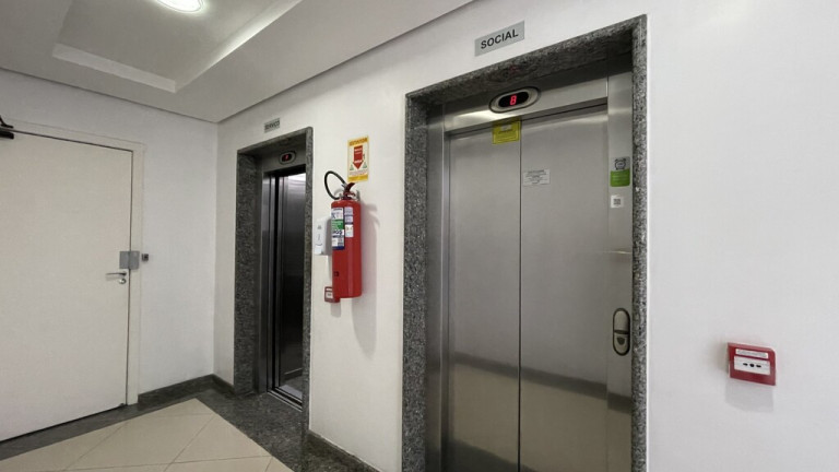 Imagem Apartamento com 3 Quartos à Venda, 93 m² em Petrópolis - Porto Alegre