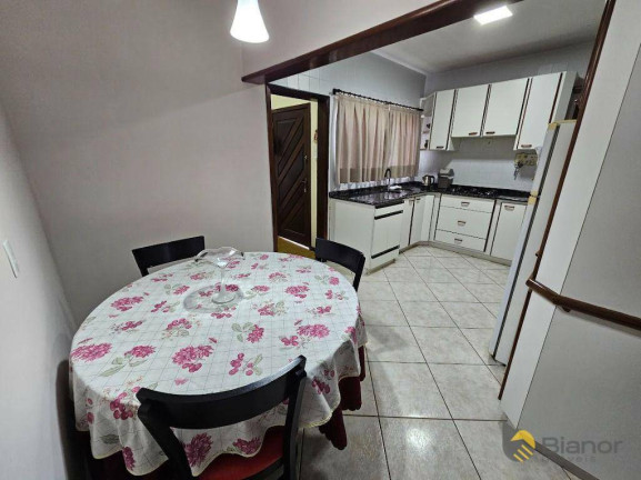 Imagem Casa com 4 Quartos à Venda, 302 m² em água Verde - Blumenau Imagem Casa com 4 Quartos à Venda, 302 m² em água Verde - Blumenau