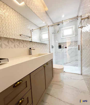 Imagem Casa de Condomínio com 3 Quartos à Venda, 324 m² em Praia Brava - Itajaí