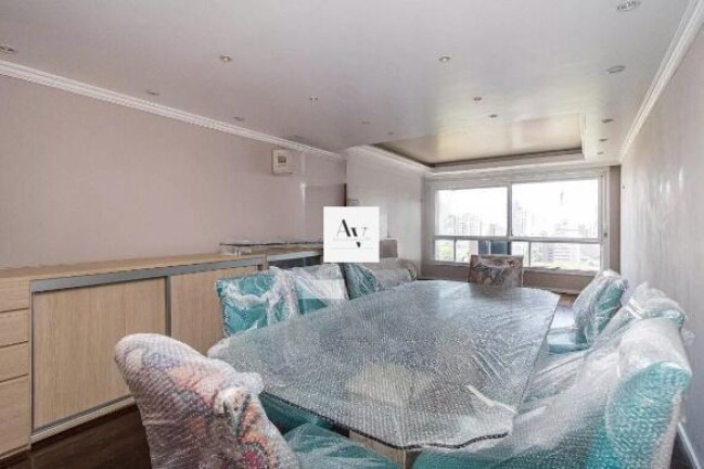 Apartamento com 3 Quartos à Venda, 135 m² em Moinhos De Vento - Porto Alegre
