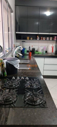 Imagem Sobrado com 3 Quartos à Venda, 240 m² em Jardim Bom Clima - Guarulhos Imagem Sobrado com 3 Quartos à Venda, 240 m² em Jardim Bom Clima - Guarulhos