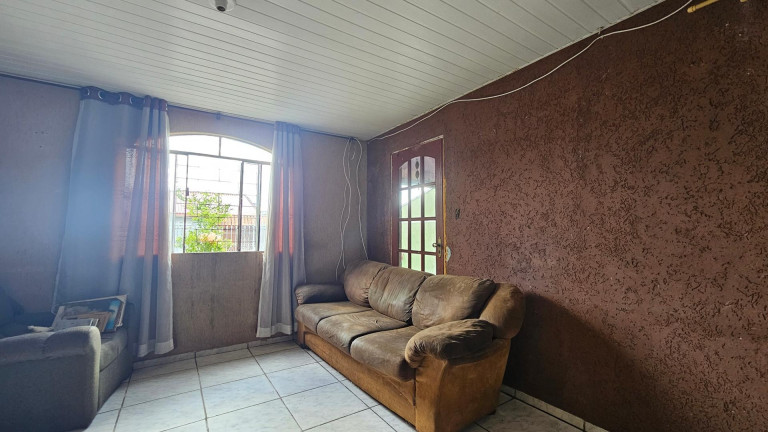 Imagem Casa com 2 Quartos à Venda, 88 m² em Sítio Cercado - Curitiba Imagem Casa com 2 Quartos à Venda, 88 m² em Sítio Cercado - Curitiba