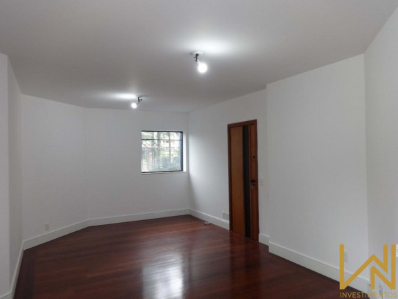 Imagem Imóvel com 4 Quartos à Venda, 150 m² em Cambuí - Campinas Imagem Imóvel com 4 Quartos à Venda, 150 m² em Cambuí - Campinas