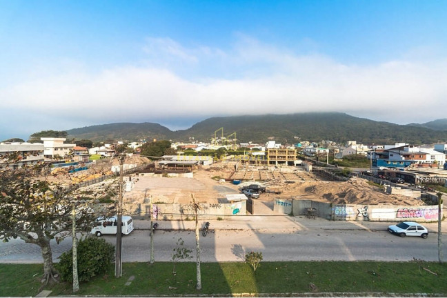 Imagem Imóvel com 3 Quartos à Venda, 121 m² em Barra Da Lagoa - Florianópolis