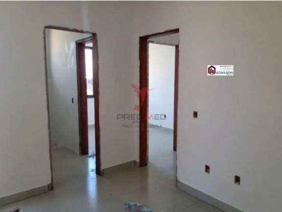 Imagem Sobrado com 3 Quartos à Venda, 101 m² em Serraria - São José