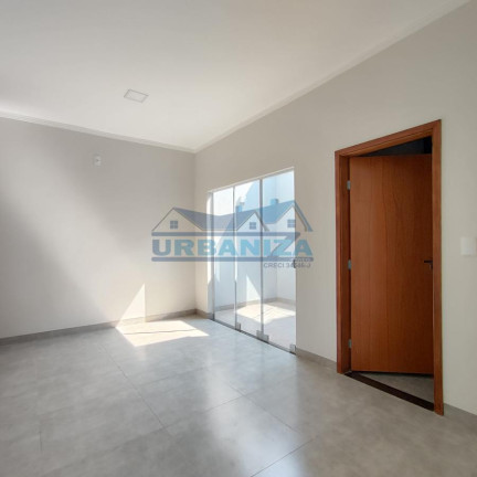 Imagem Casa com 3 Quartos à Venda, 94 m² em Laluce - Birigui
