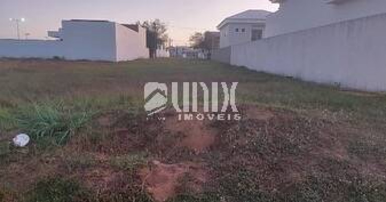 Imagem Terreno à Venda, 420 m² em Parque Rodoviário - Campos Dos Goytacazes Imagem Terreno à Venda, 420 m² em Parque Rodoviário - Campos Dos Goytacazes