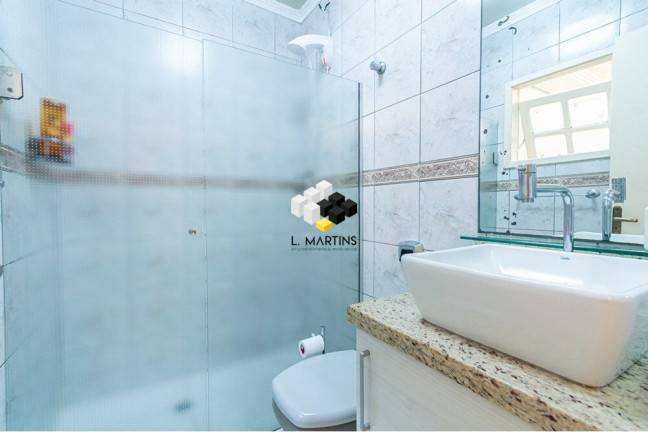 Imagem Casa com 3 Quartos à Venda, 228 m² em Niterói - Canoas