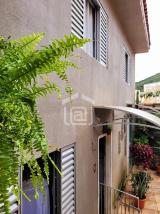 Imagem Casa com 3 Quartos à Venda, 170 m² em Vila Nova - Poços De Caldas