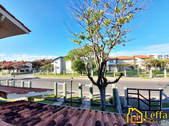 Imagem Casa com 2 Quartos à Venda, 60 m² em Capão Novo - Capão Da Canoa