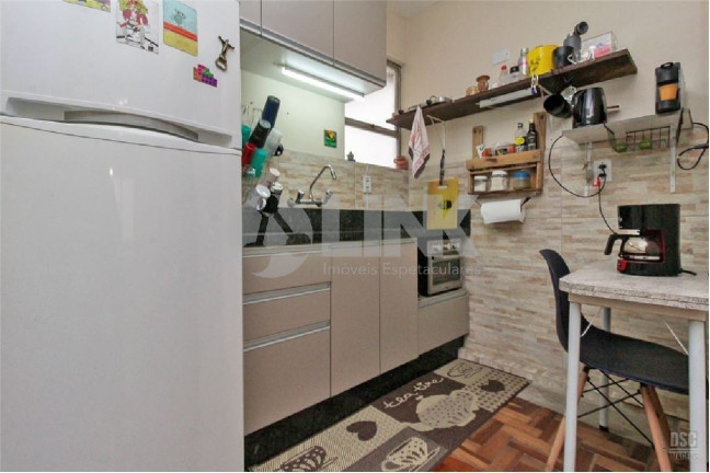 Imagem Apartamento com 1 Quarto à Venda, 75 m² em Farroupilha - Porto Alegre Imagem Apartamento com 1 Quarto à Venda, 75 m² em Farroupilha - Porto Alegre