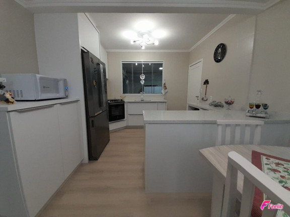 Imagem Casa com 2 Quartos à Venda, 100 m² em Centro - Palhoça