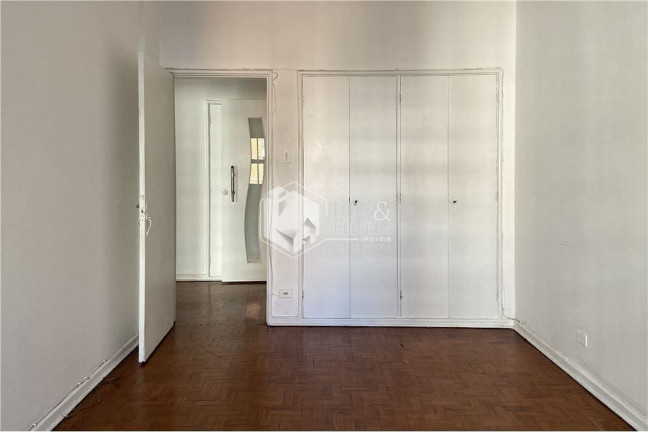 Imagem Apartamento com 2 Quartos à Venda, 105 m² em Cerqueira César - São Paulo