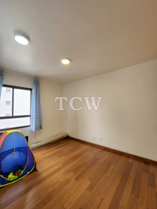 Imagem Apartamento com 4 Quartos à Venda, 207 m² em Aclimação - São Paulo