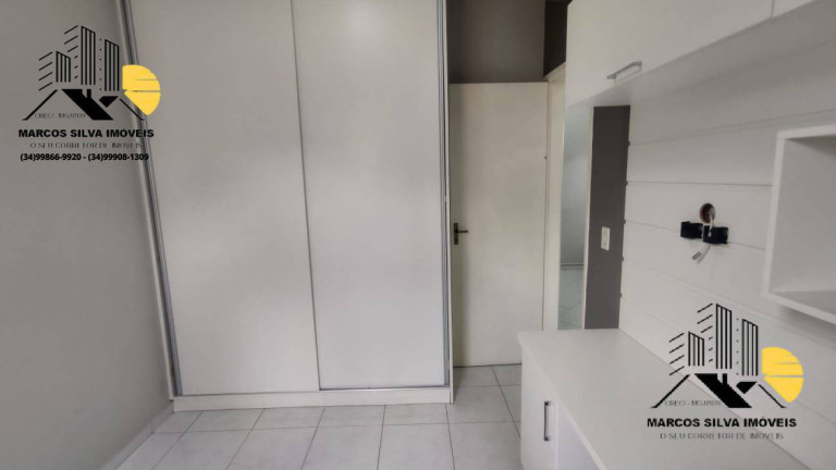 Imagem Apartamento com 2 Quartos à Venda, 55 m² em Santa Mônica - Uberlândia