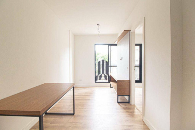 Imagem Apartamento com 1 Quarto para Alugar, 44 m² em Portão - Curitiba
