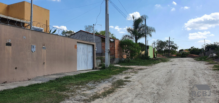 Imagem Casa com 3 Quartos à Venda,  em Nova Esmeraldas - Esmeraldas