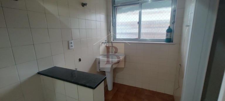 Imagem Imóvel com 2 Quartos à Venda, 80 m² em Icaraí - Niterói Imagem Imóvel com 2 Quartos à Venda, 80 m² em Icaraí - Niterói