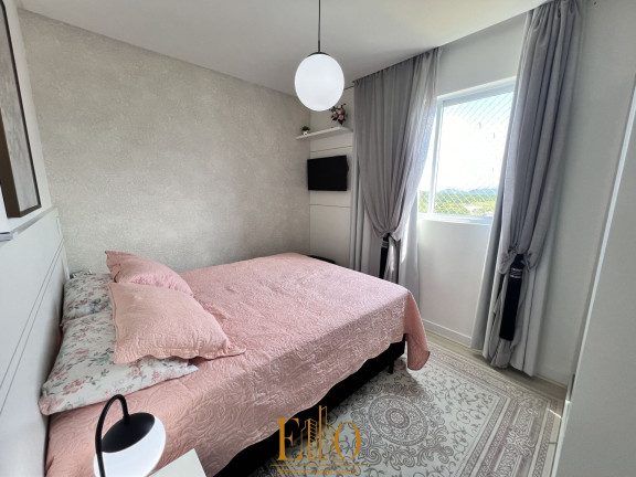 Imagem Apartamento com 3 Quartos à Venda, 110 m² em Meia Praia - Itapema Imagem Apartamento com 3 Quartos à Venda, 110 m² em Meia Praia - Itapema