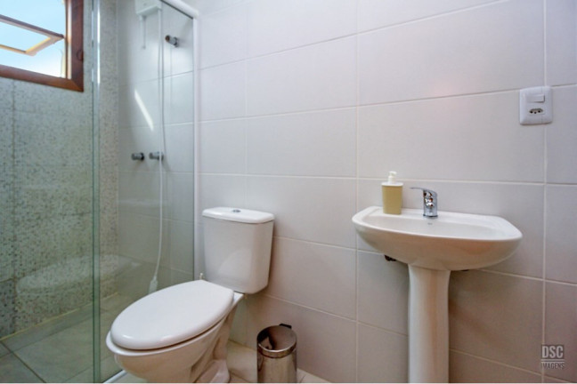 Imagem Casa de Condomínio com 2 Quartos à Venda, 102 m² em Serraria - Porto Alegre