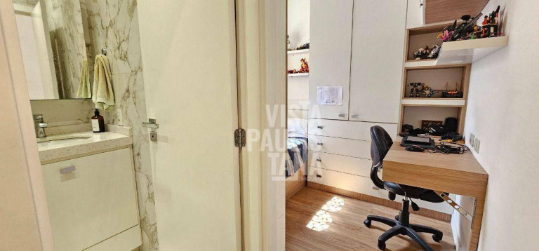 Imagem Casa com 4 Quartos à Venda, 360 m² em Vila Hamburguesa - São Paulo