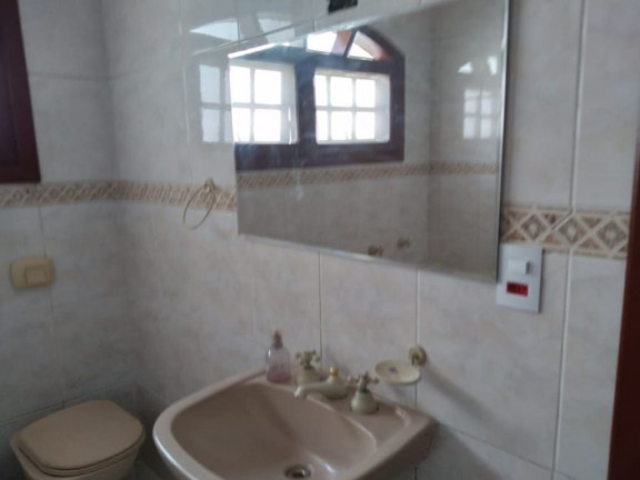 Imagem Casa com 4 Quartos à Venda, 270 m² em Flórida - Praia Grande Imagem Casa com 4 Quartos à Venda, 270 m² em Flórida - Praia Grande