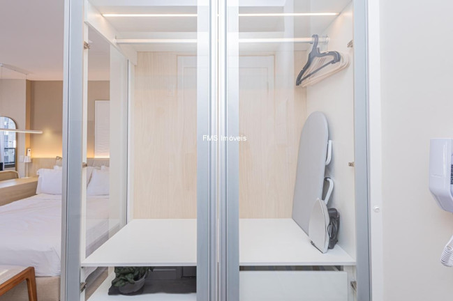 Imagem Imóvel com 1 Quarto para Alugar, 29 m² em Itaim Bibi - São Paulo