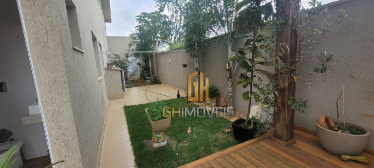 Imagem Sobrado com 4 Quartos para Alugar, 380 m² em Residencial Goiânia Golfe Clube - Goiânia Imagem Sobrado com 4 Quartos para Alugar, 380 m² em Residencial Goiânia Golfe Clube - Goiânia