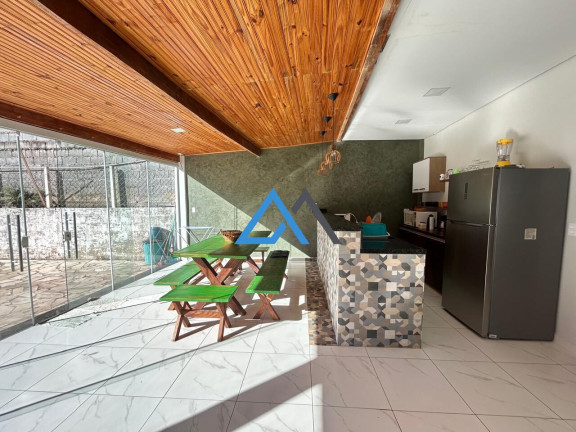 Imagem Imóvel com 3 Quartos à Venda, 500 m² em Pedra Vermelha (terra Preta) - Mairiporã Imagem Imóvel com 3 Quartos à Venda, 500 m² em Pedra Vermelha (terra Preta) - Mairiporã