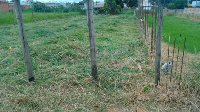 Imagem Terreno à Venda, 460 m² em Cidade Jardim - Araraquara Imagem Terreno à Venda, 460 m² em Cidade Jardim - Araraquara