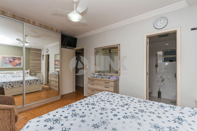 Imagem Apartamento com 3 Quartos à Venda, 129 m² em Jardim Lindóia - Porto Alegre Imagem Apartamento com 3 Quartos à Venda, 129 m² em Jardim Lindóia - Porto Alegre