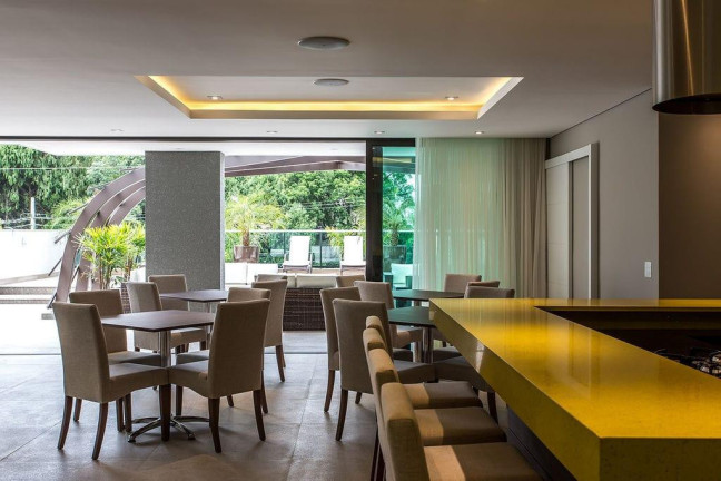 Imagem Apartamento com 3 Quartos à Venda, 203 m² em Mossunguê - Curitiba