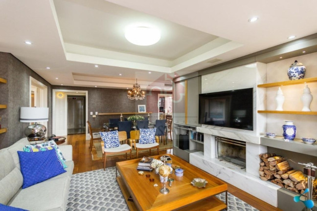 Imagem Apartamento com 3 Quartos à Venda, 222 m² em Auxiliadora - Porto Alegre Imagem Apartamento com 3 Quartos à Venda, 222 m² em Auxiliadora - Porto Alegre