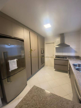 Imagem Casa com 4 Quartos à Venda, 360 m² em Alphaville - Santana De Parnaíba Imagem Casa com 4 Quartos à Venda, 360 m² em Alphaville - Santana De Parnaíba