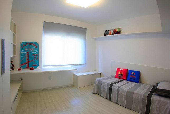 Imagem Apartamento com 2 Quartos à Venda, 87 m² em Passo Da Areia - Porto Alegre