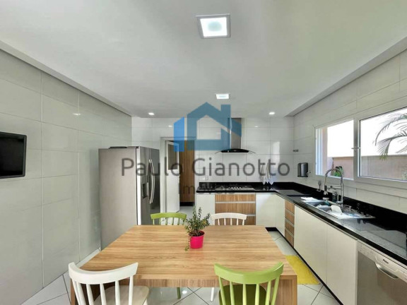 Imagem Casa de Condomínio com 4 Quartos à Venda, 315 m² em Granja Viana - Cotia Imagem Casa de Condomínio com 4 Quartos à Venda, 315 m² em Granja Viana - Cotia