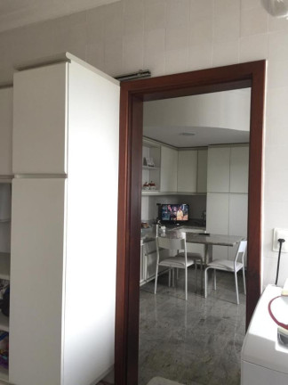 Imagem Apartamento com 4 Quartos à Venda, 210 m² em Iguatemi - Salvador