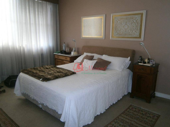 Imagem Apartamento com 3 Quartos à Venda, 145 m² em Independência - Porto Alegre Imagem Apartamento com 3 Quartos à Venda, 145 m² em Independência - Porto Alegre