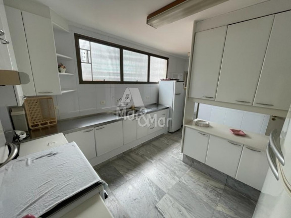 Imagem Apartamento com 4 Quartos à Venda, 240 m² em Pitangueiras - Guarujá