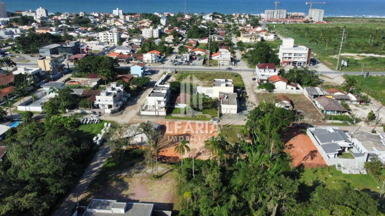 Imagem Terreno à Venda, em Paese - Itapoá Imagem Terreno à Venda, em Paese - Itapoá