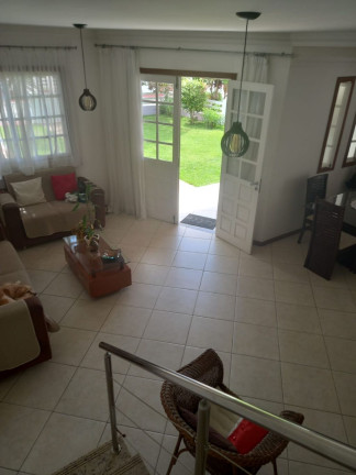 Imagem Casa com 4 Quartos à Venda, em Buraquinho - Lauro De Freitas Imagem Casa com 4 Quartos à Venda, em Buraquinho - Lauro De Freitas