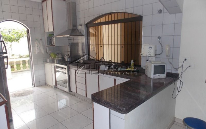 Imagem Casa com 3 Quartos à Venda, em Bosque Dos Eucaliptos - São José Dos Campos Imagem Casa com 3 Quartos à Venda, em Bosque Dos Eucaliptos - São José Dos Campos