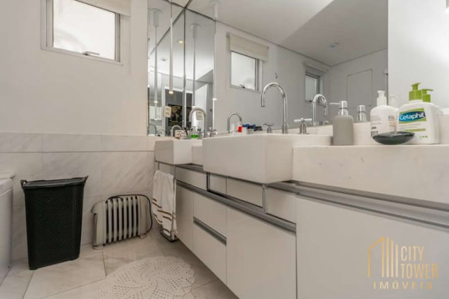 Imagem Apartamento com 2 Quartos à Venda, 146 m² em Vila Nova Conceição - São Paulo Imagem Apartamento com 2 Quartos à Venda, 146 m² em Vila Nova Conceição - São Paulo