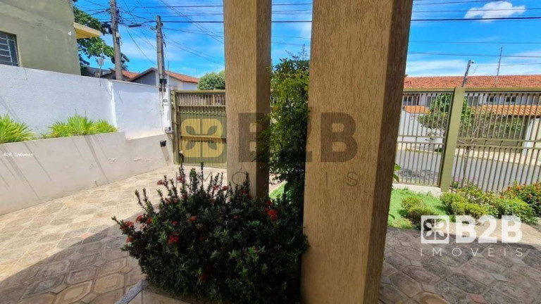 Imagem Casa com 3 Quartos à Venda, 270 m² em Vila Becheli - Bauru
