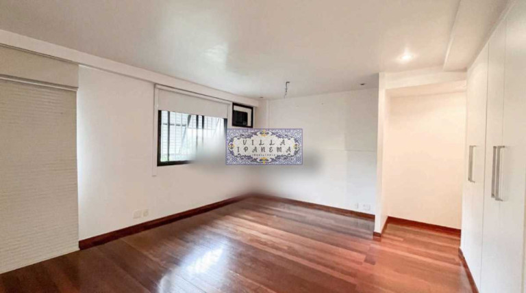 Imagem Apartamento com 4 Quartos à Venda, 140 m² em Leblon - Rio De Janeiro