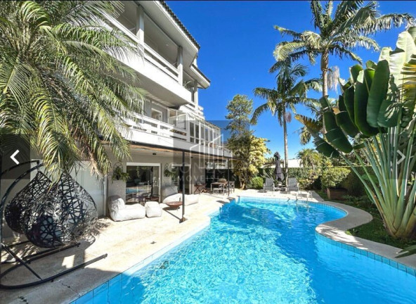 Imagem Casa com 3 Quartos à Venda, 450 m² em Residencial Doze (alphaville) - Santana De Parnaíba