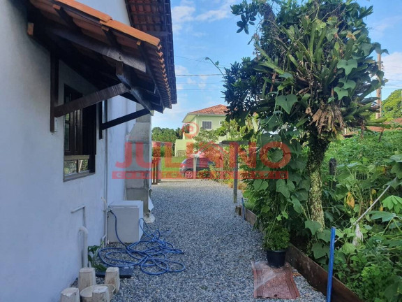 Imagem Casa com 3 Quartos à Venda, 130 m² em Salinas - Balneário Barra Do Sul Imagem Casa com 3 Quartos à Venda, 130 m² em Salinas - Balneário Barra Do Sul